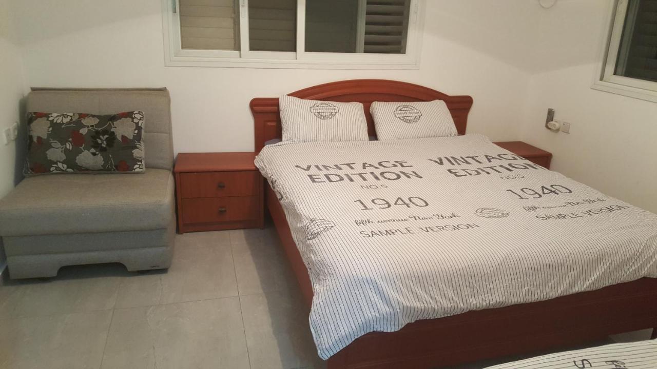 Ben Gurion Airport Closest Accommodation Israel Rehovot Bagian luar foto